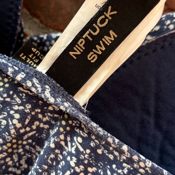 Nip Tuck 4 Multifit Cup Blue Printed Faux Wrap One Peice Swim Bathing Suit - Picture 5 of 9